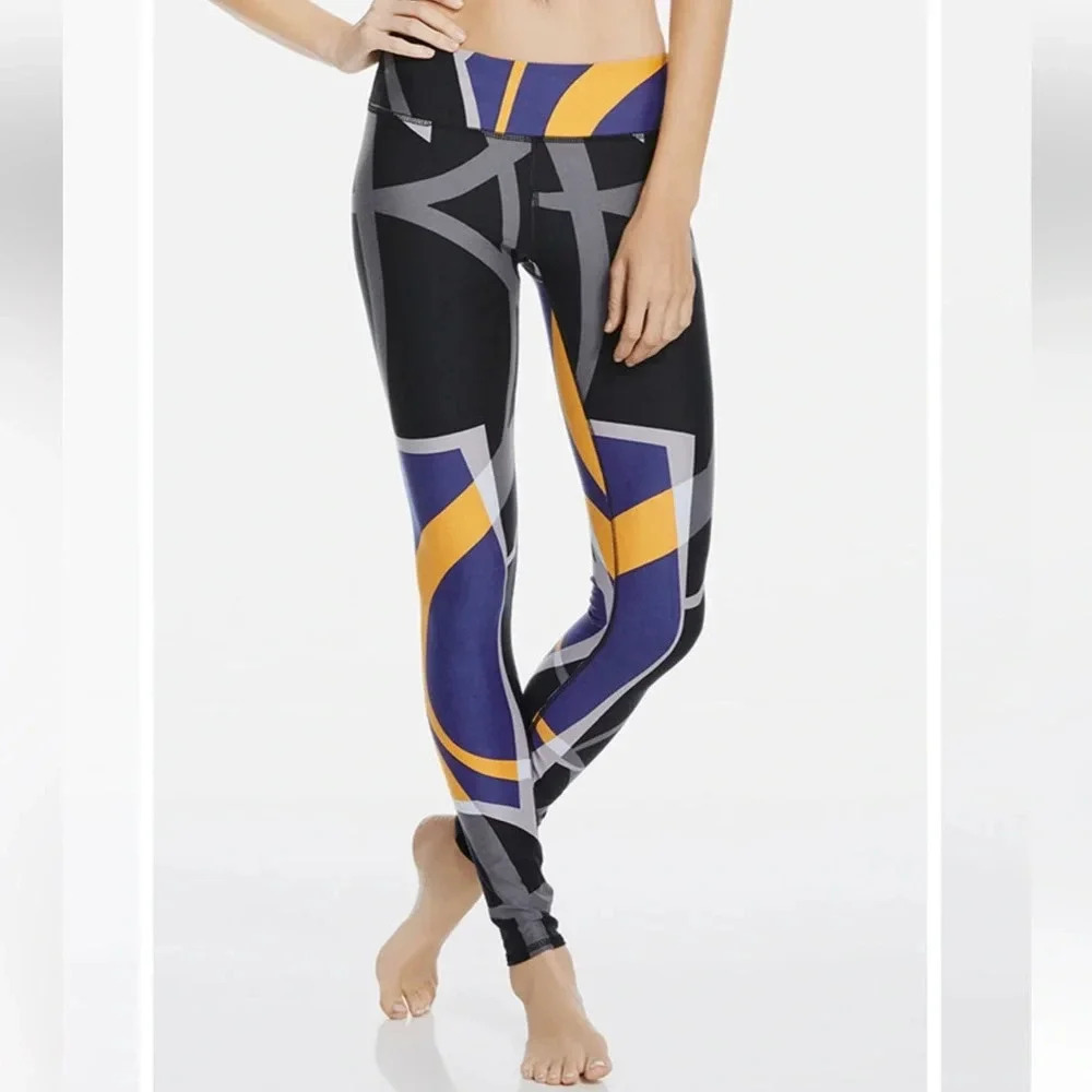 Women’s Fabletics Powerhold Define Retro Print leggings, Size Small